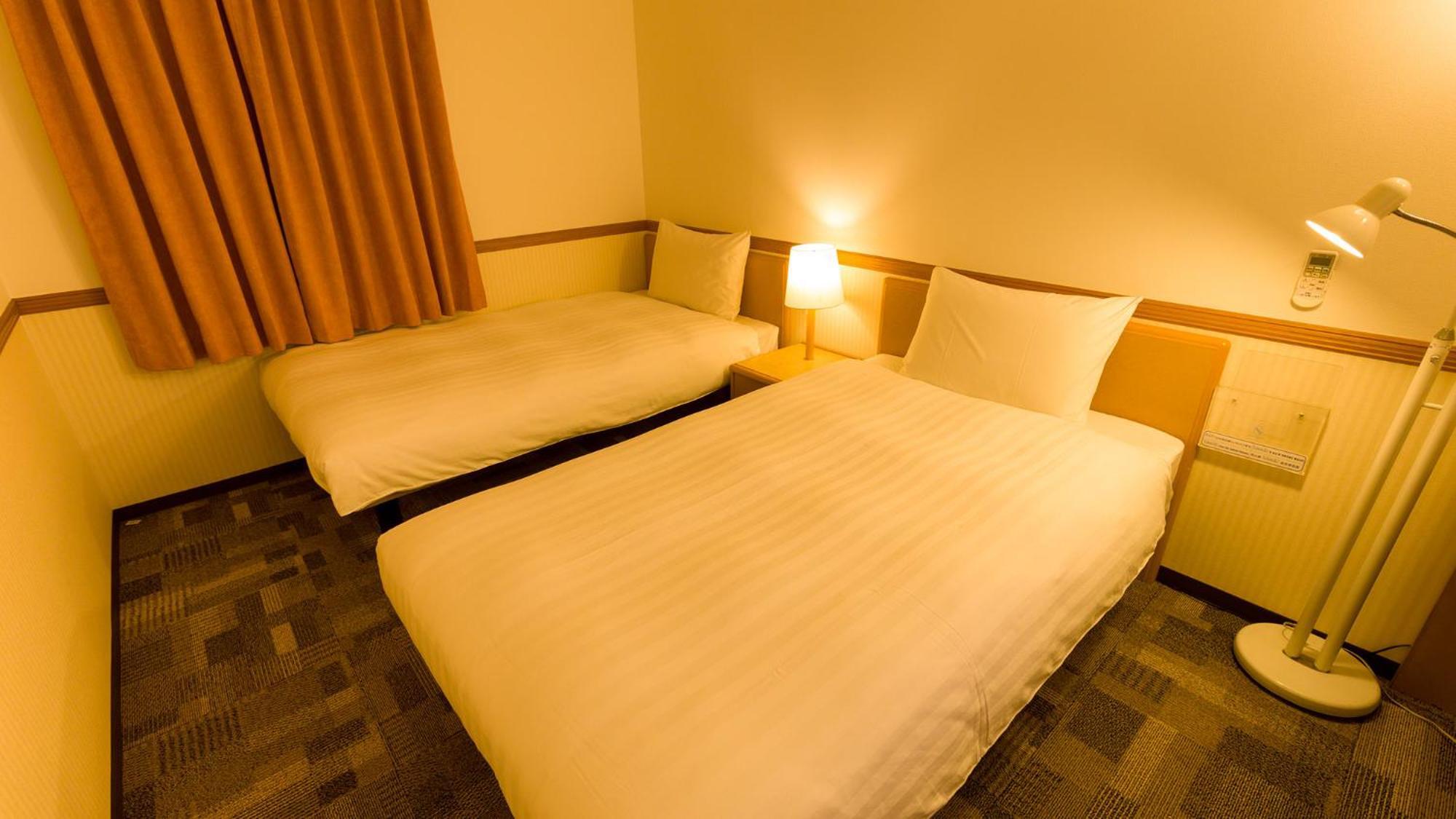 Toyoko Inn Sasebo Ekimae Habitación foto