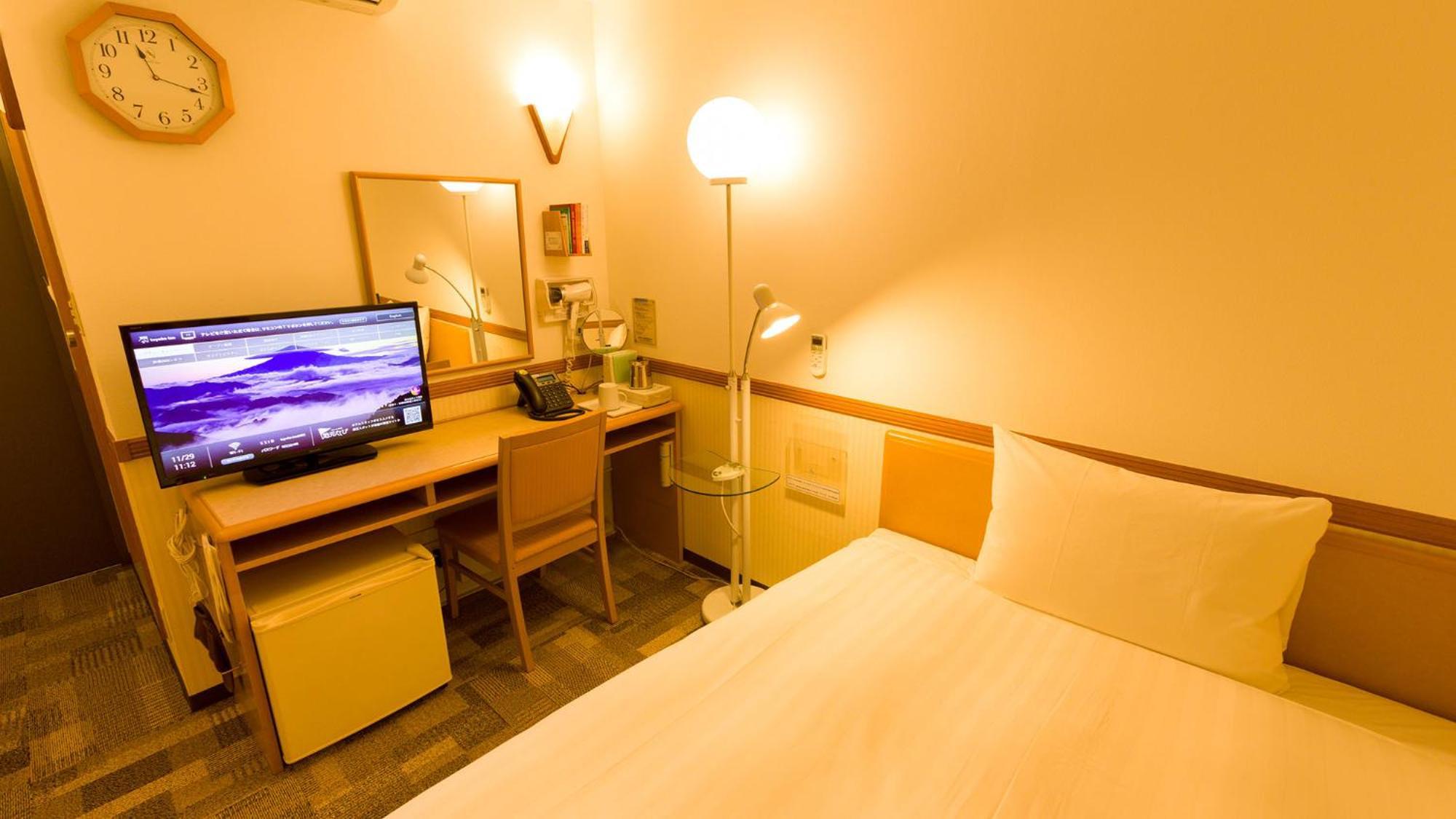 Toyoko Inn Sasebo Ekimae Habitación foto