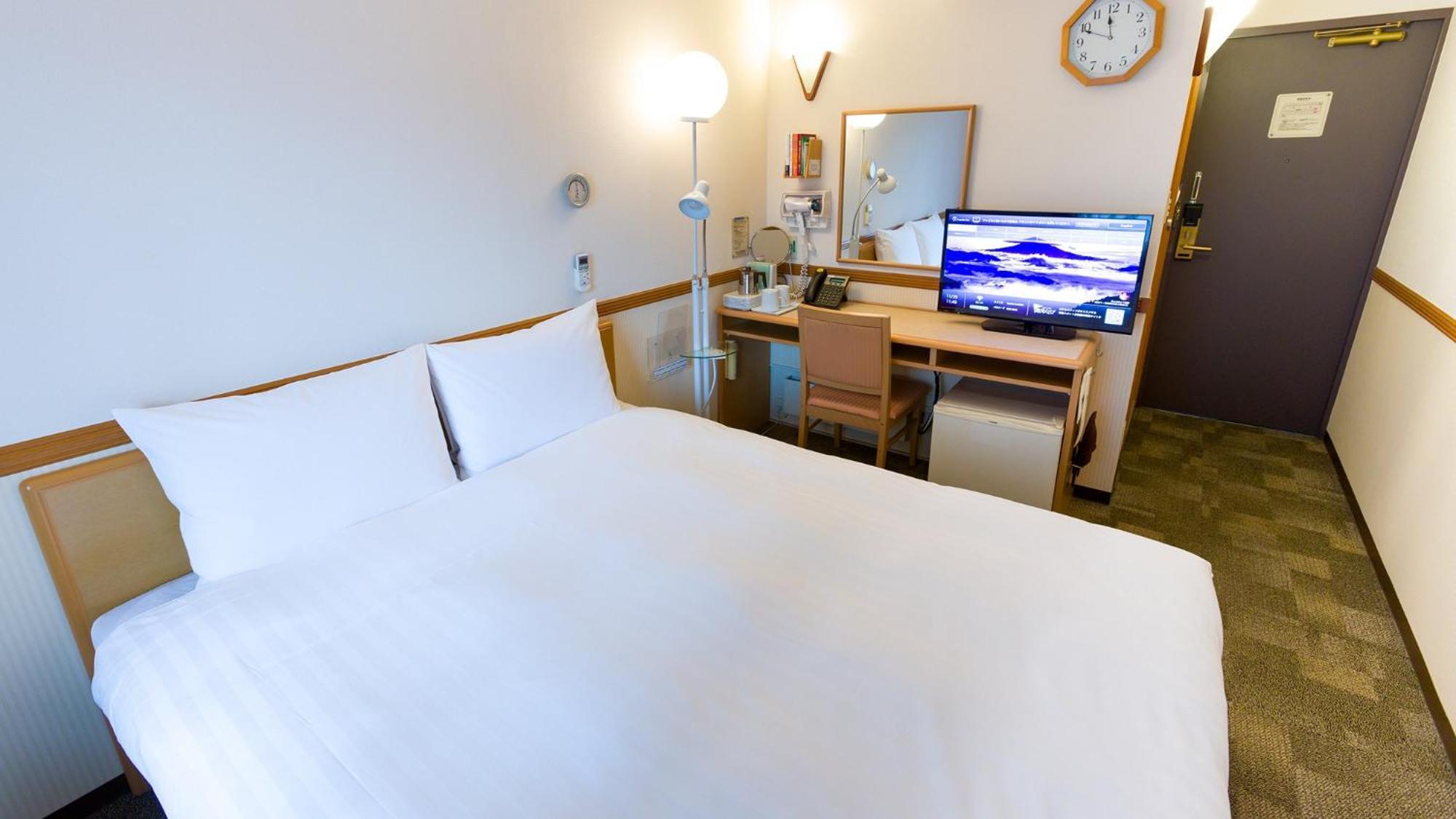 Toyoko Inn Sasebo Ekimae Habitación foto